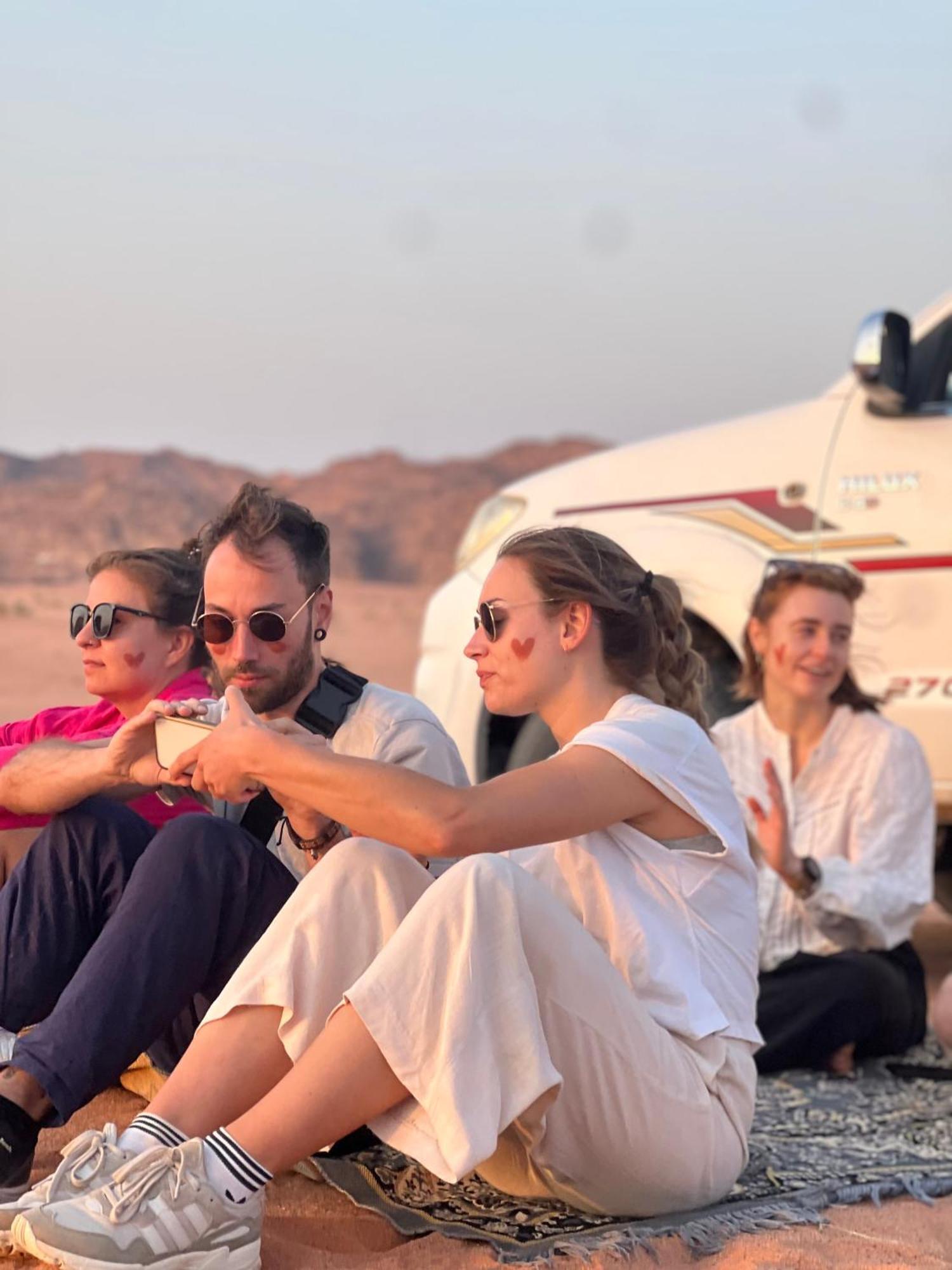 Aparthotel Rum Mountain Luxury Camp Wadi Rum Exterior foto