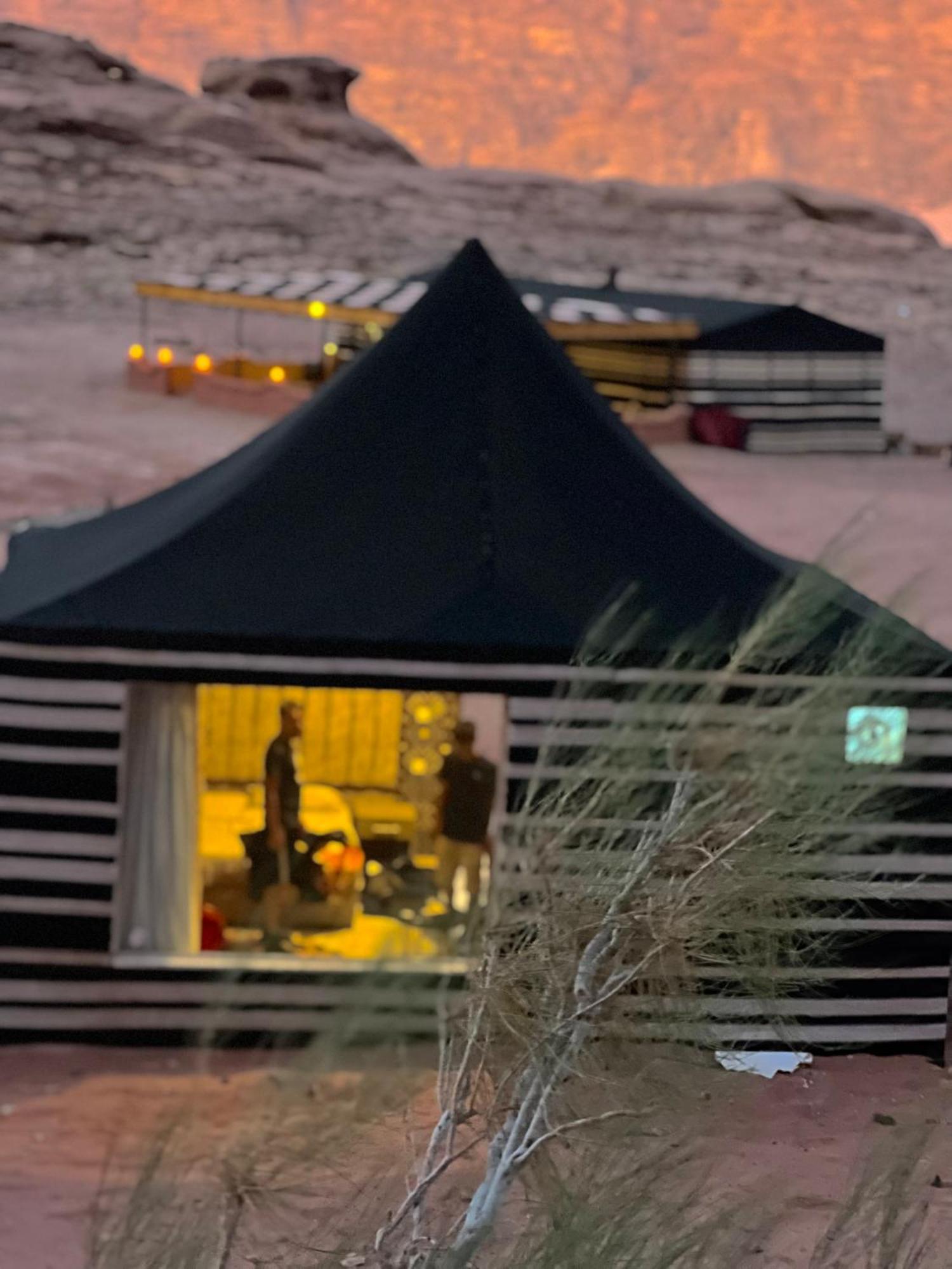 Aparthotel Rum Mountain Luxury Camp Wadi Rum Exterior foto